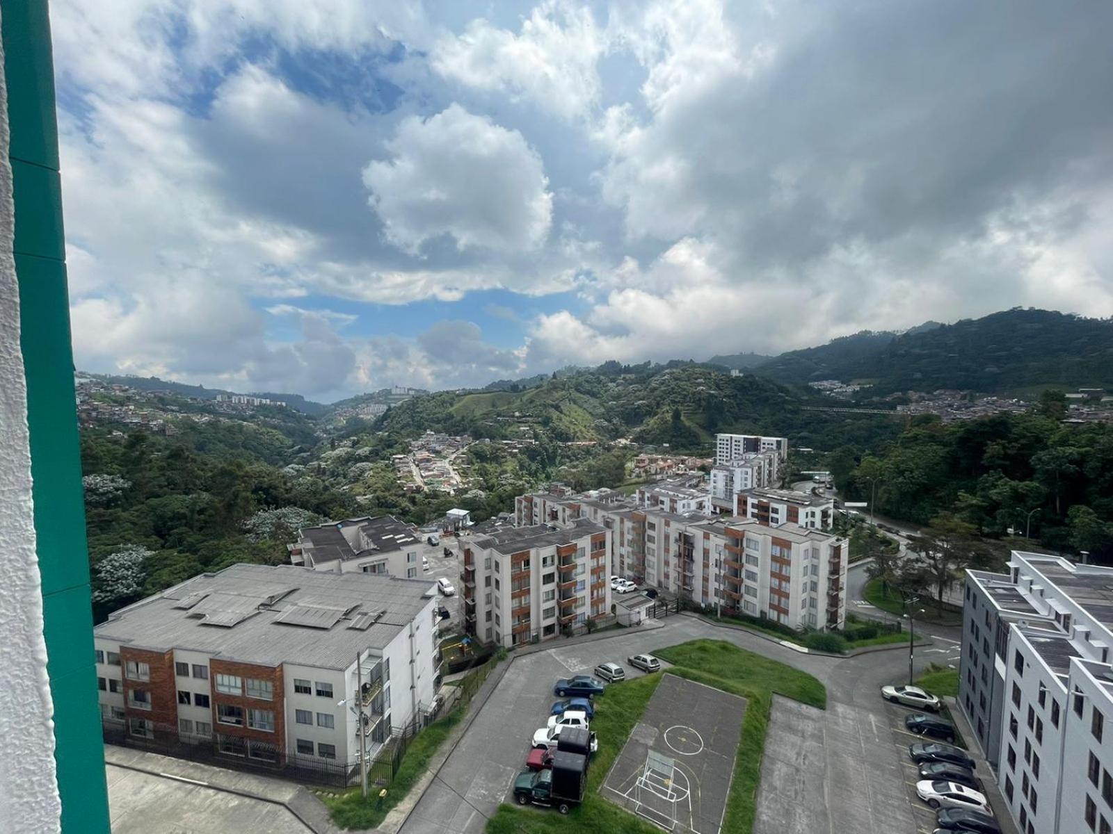 Apartmán Muy Cerca Al Cc Fundadores, U Autonoma & El Centro Manizales Exteriér fotografie